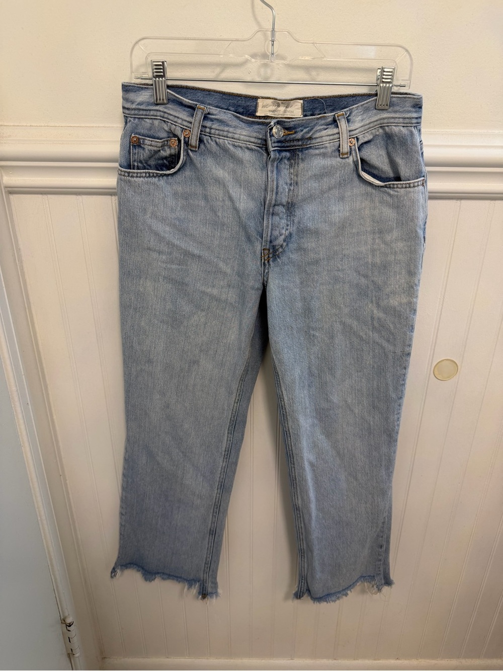 We The Free Light Blue Cropped Straight Leg Jeans
